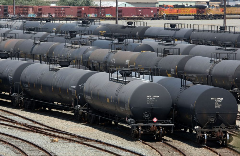 0301_rail-tanker-car-getty-1000x650 0301_rail-tanker-car-getty-1000x650